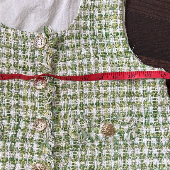 Zara White and Green Tweed Vest with Gold Accents - Picture 6 of 7